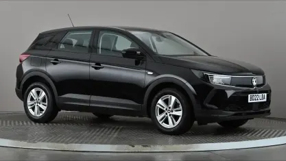 Used Vauxhall Grandland X Design Edition 131 HP (96 kW) 2022 Black SUV