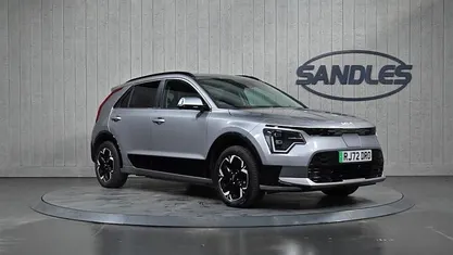 Used 2024 Kia Niro SUV | £18,999 (Fair price)