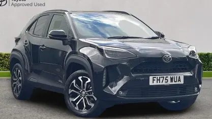Used Toyota Yaris Cross Design 116 HP (85 kW) 2026 Black SUV