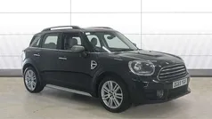 Black Used 2019 Mini Cooper Countryman Exclusive SUV | £16,200 (Fair price)