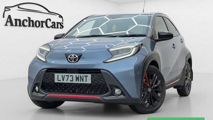 Używany Toyota Aygo X Edition 72 KM (52 kW) 2023 Szary SUV