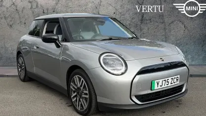 New Mini Cooper Classic 135 kW (184 HP) 2026 Silver Hatchback