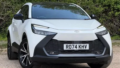 Used Toyota C-HR Design 223 HP (164 kW) 2025 SUV