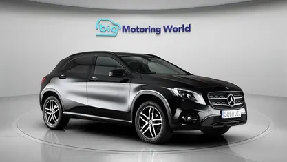 Used Mercedes GLA180 Urban 122 HP (89 kW) 2019 Black SUV