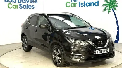 Black Used 2019 Nissan Qashqai N-Connecta SUV | £12,000 (Fair price)