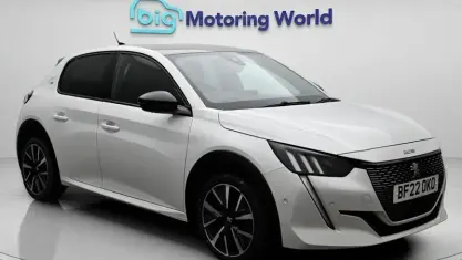 Second-hand Peugeot 208 GT 102 CP (75 kW) 2022 Hatchback