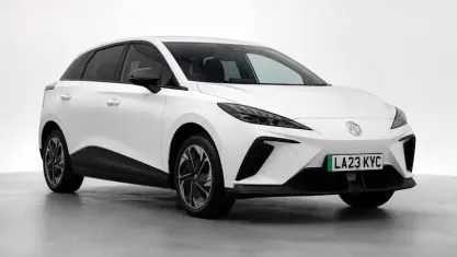 Usado MG MG4 EV SE 150 kW (204 HP) 2024 Citadino