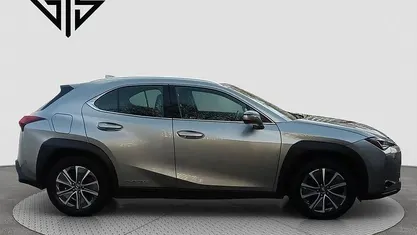 Used 2022 Lexus UX SUV | £12,995 (Fair price)