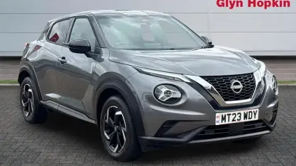 Used Nissan Juke N-Connecta 114 HP (83 kW) 2023 Grey SUV
