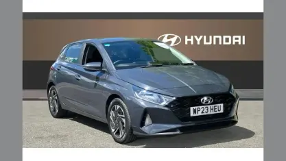 Used Hyundai i20 SE 101 HP (74 kW) 2023 Grey Hatchback