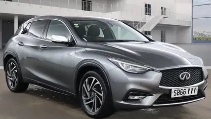 Used Infiniti Q30 122 HP (89 kW) 2017 Grey Hatchback