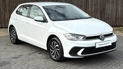 White New 2025 VW Polo Life Hatchback | £18,399 (Good price)
