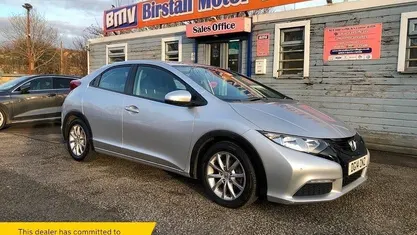 Used Honda Civic S 99 HP (72 kW) 2014 Hatchback