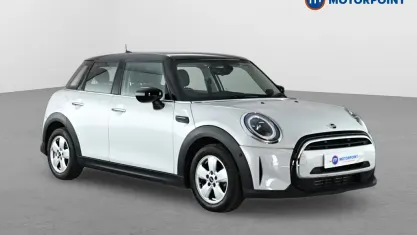 Used Mini Cooper Classic 136 HP (100 kW) 2022 Silver Hatchback