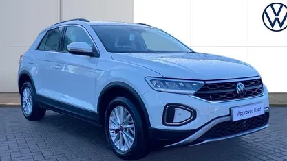 Used 2024 VW T-Roc Life SUV | £18,312 (Fair price)