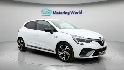 Usado Renault Clio V RS Line 90 CV (66 kW) 2023 Blanco Utilitario