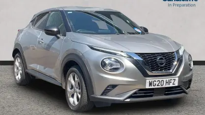 Used Nissan Juke N-Connecta 117 HP (86 kW) 2019 Silver SUV
