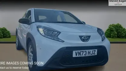 Used Toyota Aygo X PURE 72 HP (52 kW) 2025 SUV