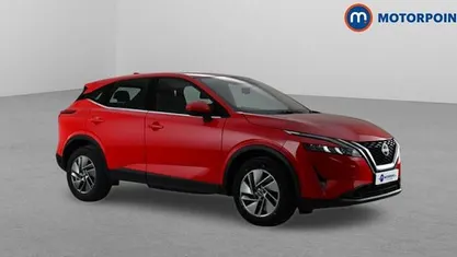 Used Nissan Qashqai Acenta Premium 140 HP (102 kW) 2023 Red SUV