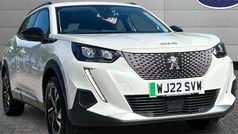 White Used 2022 Peugeot e-2008 Allure Premium SUV | £12,934 (Fair price)