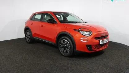 Used Fiat 600 S 101 HP (74 kW) 2025 Orange SUV