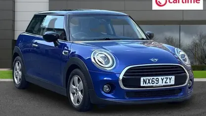 Used Mini Cooper Classic 136 HP (100 kW) 2019 Blue Hatchback