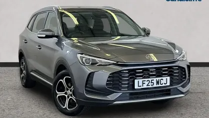 Used MG ZS SE 196 HP (144 kW) 2024 Metallic  hampstead grey SUV