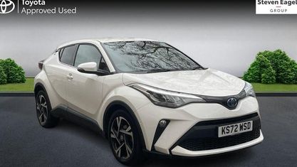 Käytetty Toyota C-HR Design 122 HP (89 kW) 2023 Katumaasturi