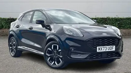 Usado Ford Puma ST-Line X 125 HP (91 kW) 2023 Preto SUV
