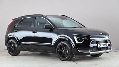Używany Kia Niro 141 KM (103 kW) 2023 Czarny SUV