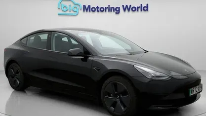 Black Used 2022 Tesla Model 3 RWD Sedan | £20,500 (Fair price)