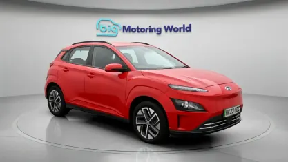 Used Hyundai Kona SE 100 kW (136 HP) 2022 Red SUV