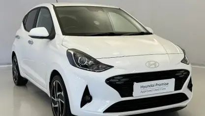 Used Hyundai i10 Premium 63 HP (46 kW) 2025 White Hatchback