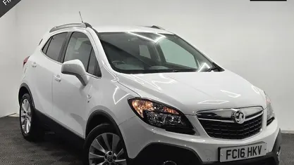 Used Vauxhall Mokka 152 HP (111 kW) 2016 White SUV