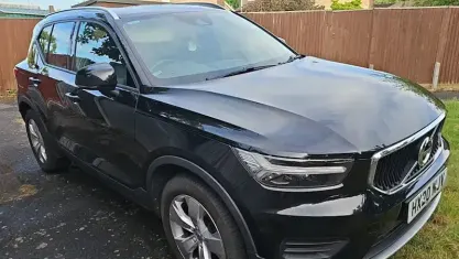 Used Volvo XC40 Momentum 163 HP (119 kW) 2021 SUV