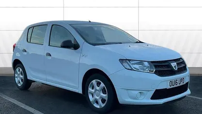 Used 2016 Dacia Sandero Ambiance Hatchback | £4,421 (Fair price)