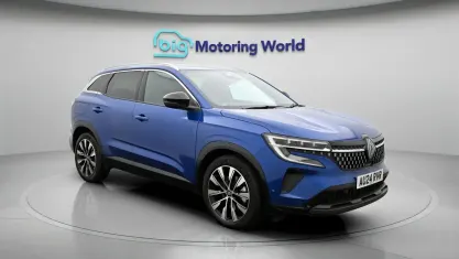 Używany Renault Austral Techno 200 KM (147 kW) 2024 Niebieski SUV