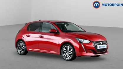 Usado Peugeot 208 Allure 102 CV (75 kW) 2021 Utilitario