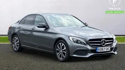 Usado Mercedes C200 Active 136 HP (100 kW) 2018 Cinzento Sedan