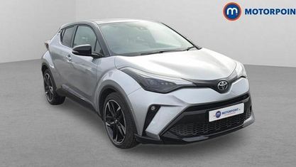 Używany Toyota C-HR Sport 122 KM (89 kW) 2022 Srebrny SUV
