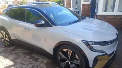 Gebraucht Renault Megane E-Tech 160 kW (218 PS) 2023 Grau Kleinwagen