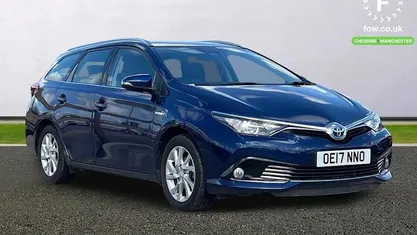 Used Toyota Auris Touring Sports Business Edition 136 HP (100 kW) 2017 Estate