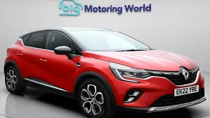 Used Renault Captur SE 160 HP (117 kW) 2022 Red/black SUV