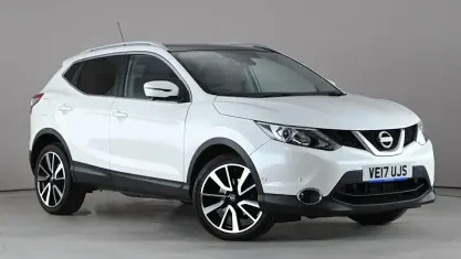 Second-hand Nissan Qashqai Tekna 131 CP (96 kW) 2017 Alb SUV