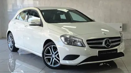 Usado Mercedes A200 136 HP (100 kW) 2013 Branco Citadino