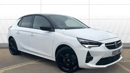 Used Vauxhall Corsa 101 HP (74 kW) 2023 White Hatchback