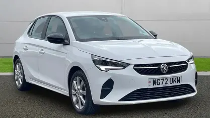 Begagnad Vauxhall Corsa Design Edition 75 HK (55 kW) 2022 Vit Halvkombi