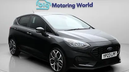Begagnad Ford Fiesta ST-Line X 101 HK (74 kW) 2023 Svart Halvkombi