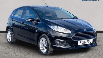 Used Ford Fiesta Zetec 82 HP (60 kW) 2017 Hatchback
