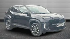 Black Used 2023 Toyota Yaris Cross Design SUV | £20,779 (Fair price)